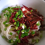 早餐:葱油泼面